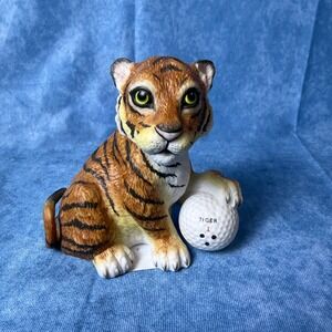 1998 Boehm Tiger Woods Foundation Tiger Cub Golf Figurine SP19 Porcelain‎ Rare